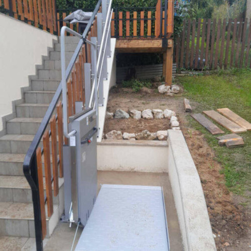 plateforme élévatrice inclinée 4