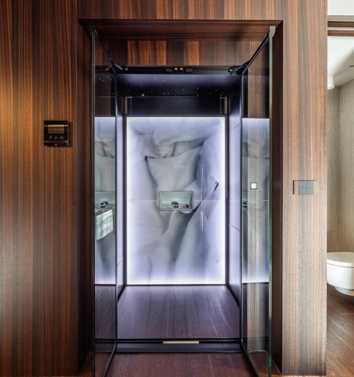 Ascenseur privatif design Chalet Verbier en Suisse